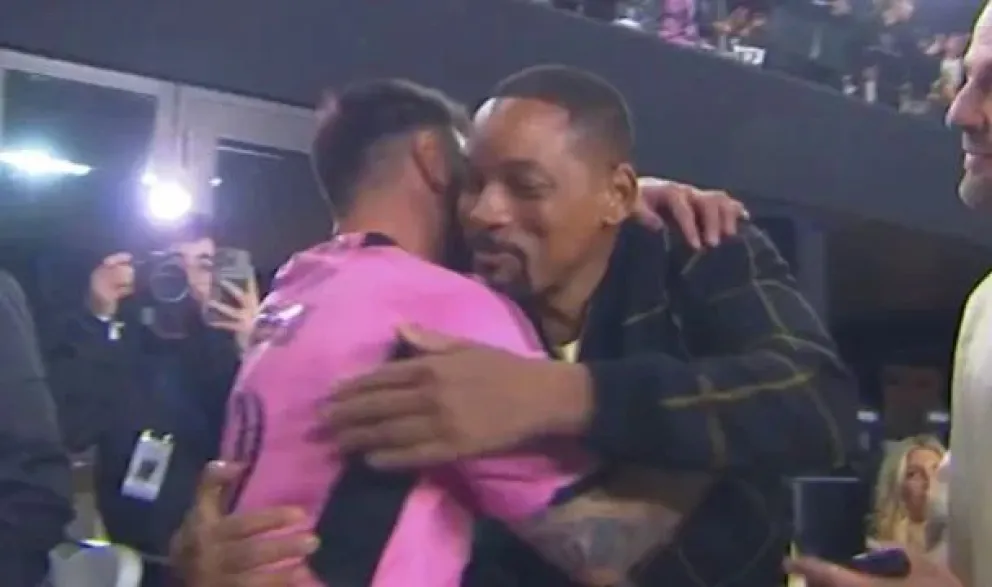 Video: el cálido saludo entre Messi y Will Smith en el debut del Inter Miami en la MLS