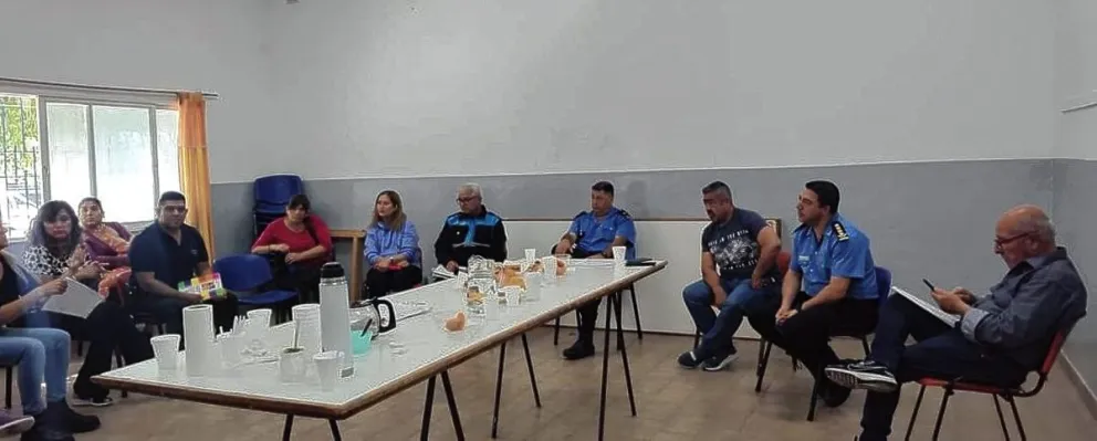 Vecinalistas de diversos sectores buscan recursos para enfrentar la inseguridad