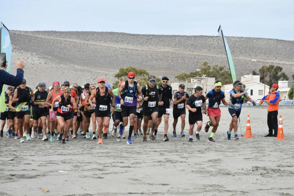 Rosana Calderero y Fabio Cretton los ganadores de la Sur Atlántica Media Maratón