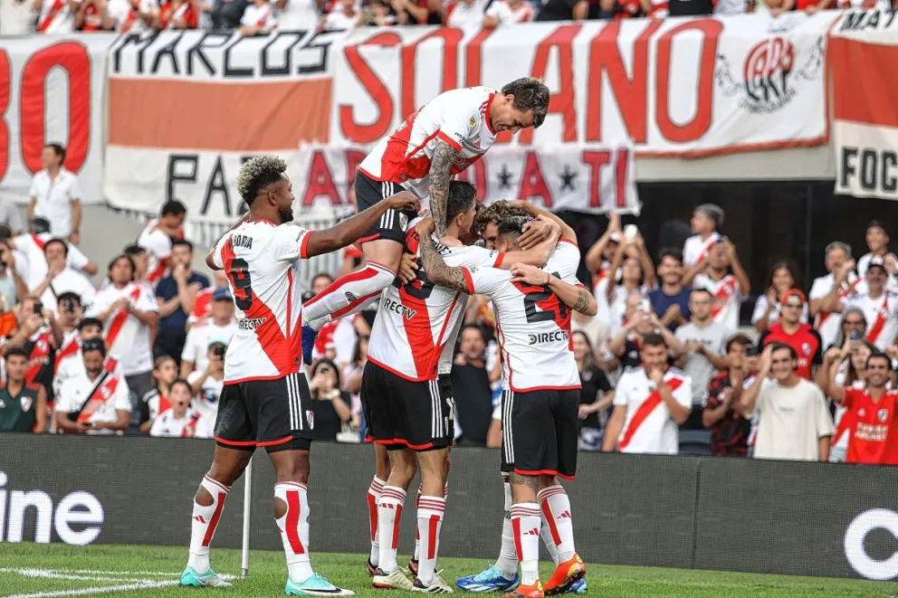 Con la vuelta de Borja a la titularidad, River busca la punta ante Talleres