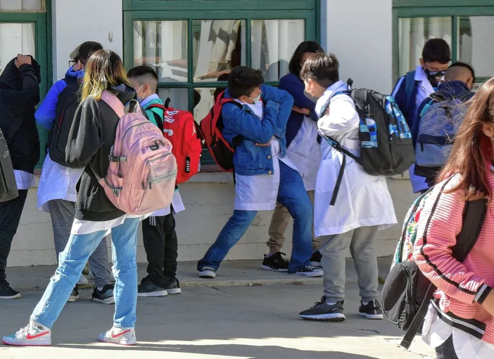 ATECh no adhiere al paro nacional y confirma un histórico inicio de clases