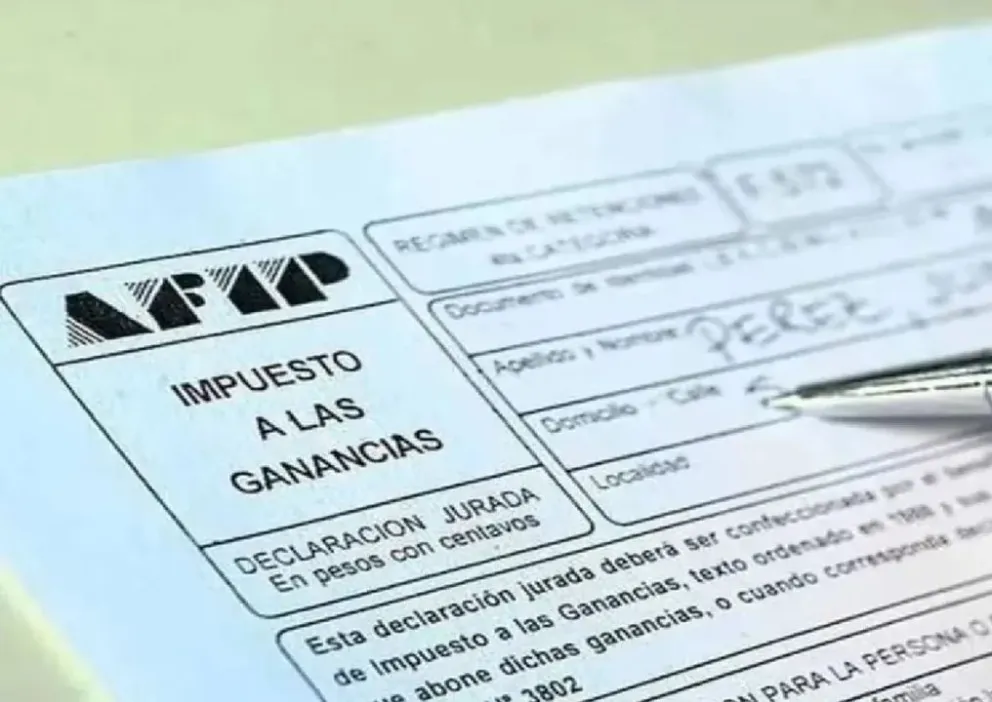 El Gobierno aseguró que prevé presentar un proyecto para restituir el impuesto a las Ganancias