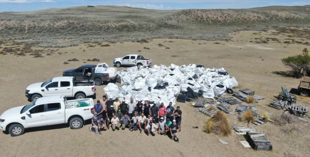 Recolectaron más de 10 toneladas de residuos en Playa Cormoranes