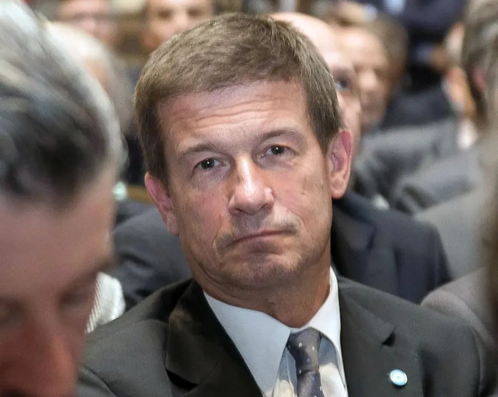 El juez Ercolini ordenó 27 operativos por el escándalo de los seguros
