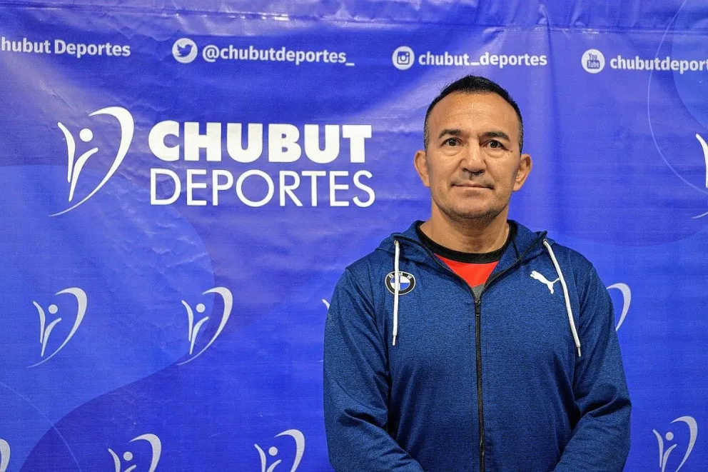 Omar Narváez brindará una clínica de boxeo en Esquel