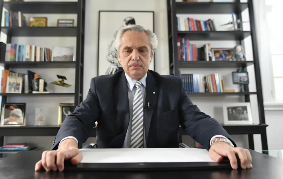 Capital Humano presentó pruebas de una contratación de seguros en la causa contra Alberto Fernández