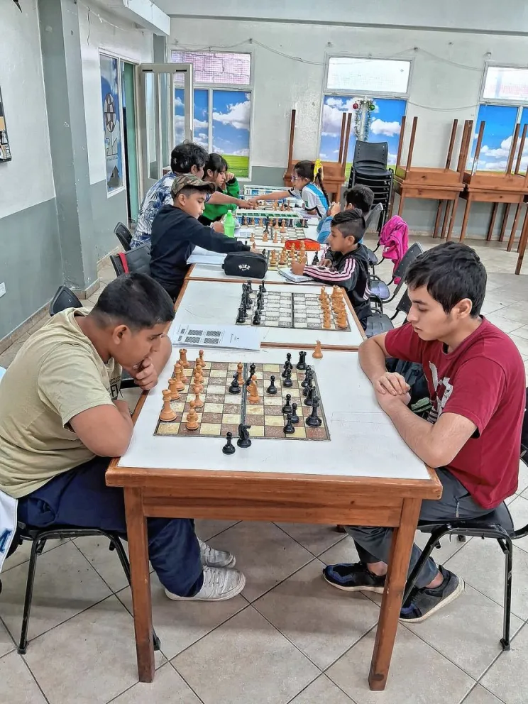 Torneo rápido de ajedrez "Día Internacional de la Mujer"