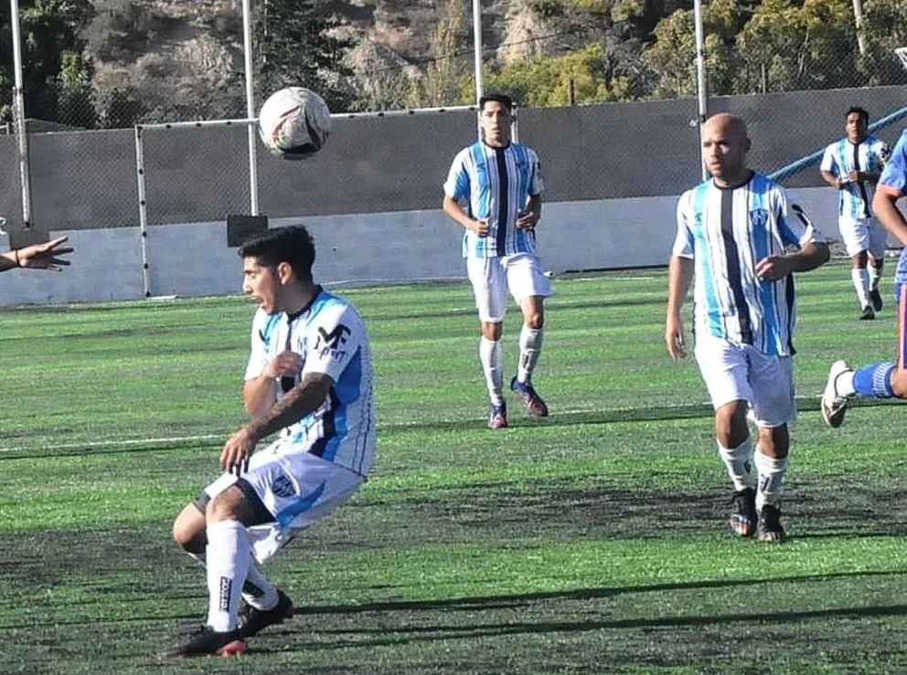 El Parque redondeó un gran estreno y Sarmiento venció a Petroquímica