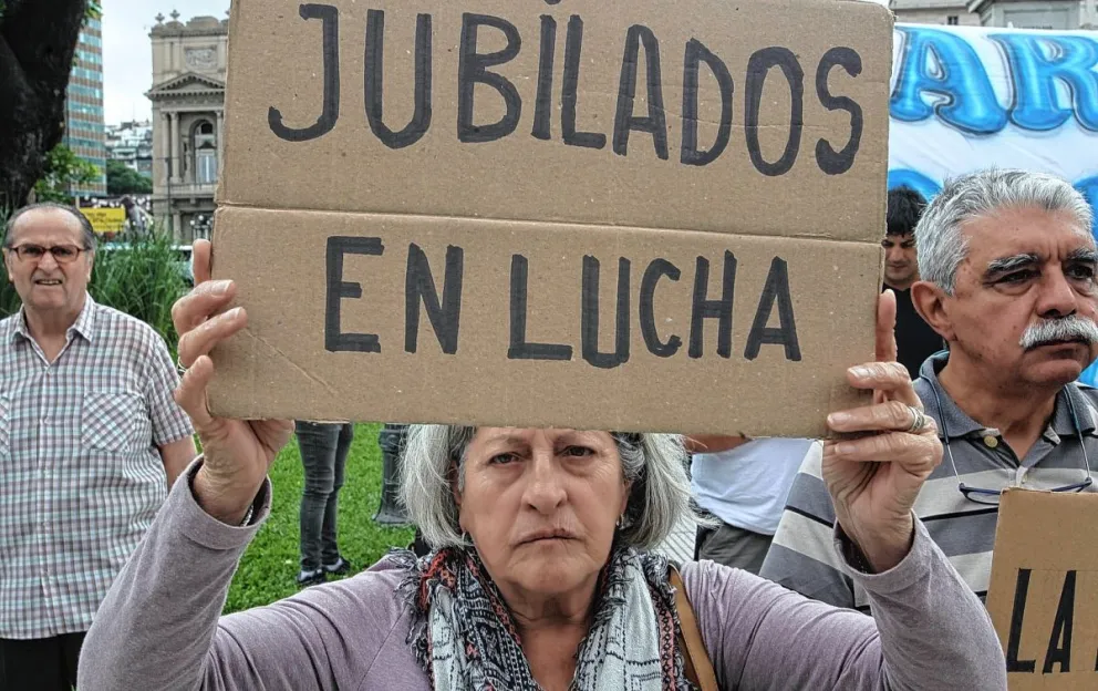 Jubilados en lucha por el desesperante deterioro de su poder adquisitivo