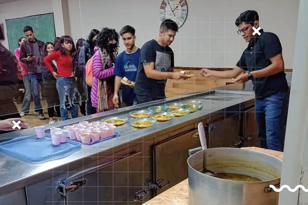 El comedor universitario de la UNPSJB empieza el año con la vianda a $100