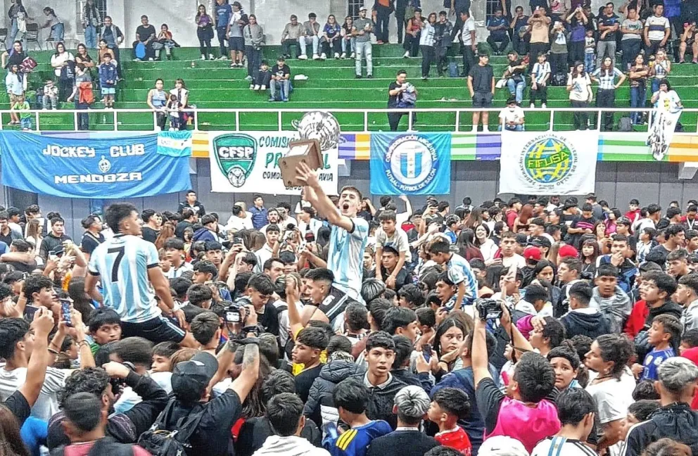 Argentina campeón Mundial C-20 de futsal al imponerse a Brasil 