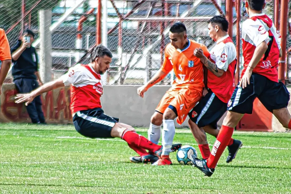Sarmiento y Diadema quedaron igualados