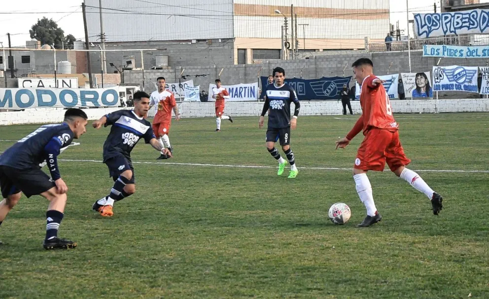 El clásico Huracán-Newbery será el único juego del domingo