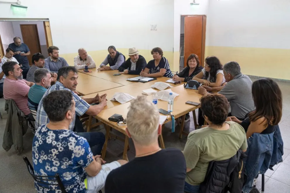 Othar se reunió con vecinalistas de zona norte y destacó la importancia de fortalecer la labor conjunta