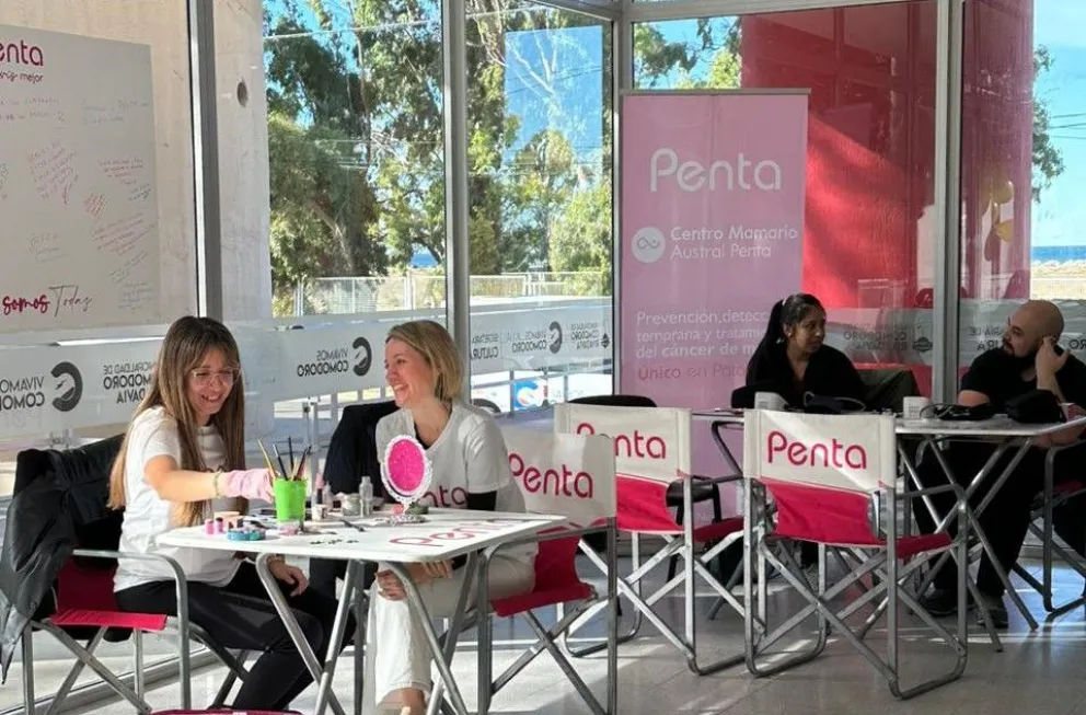 Penta acompañó la Carrera de la Mujer con un espacio de prevención