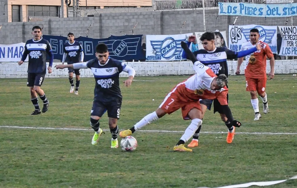 El clásico Newbery-Huracán, en el Estadio