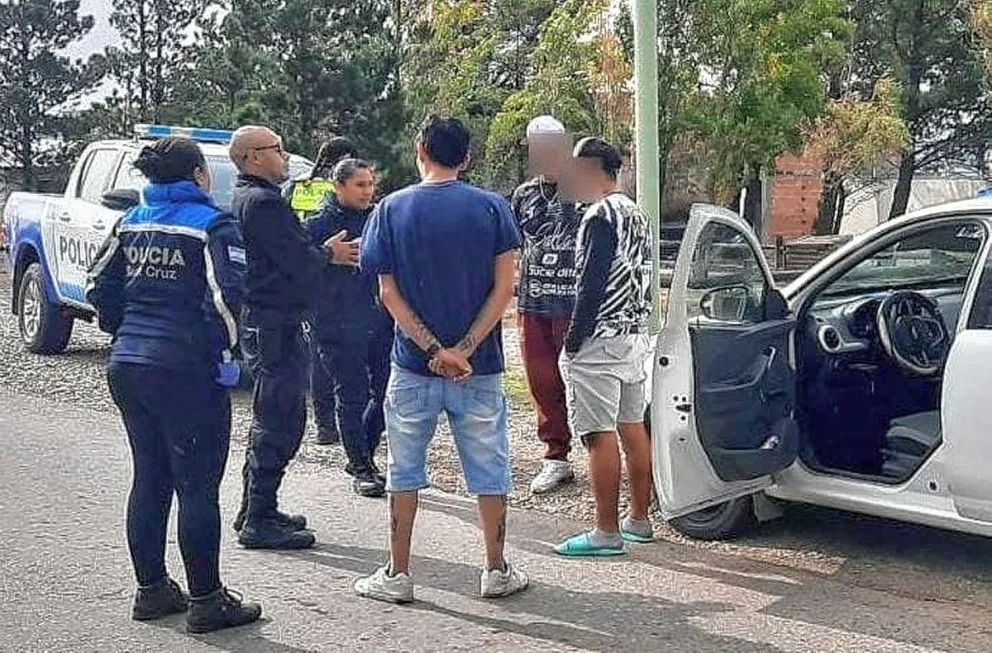 En control policial en Los Antiguos detectaron  40 gramos de marihuana a pasajero de un remis
