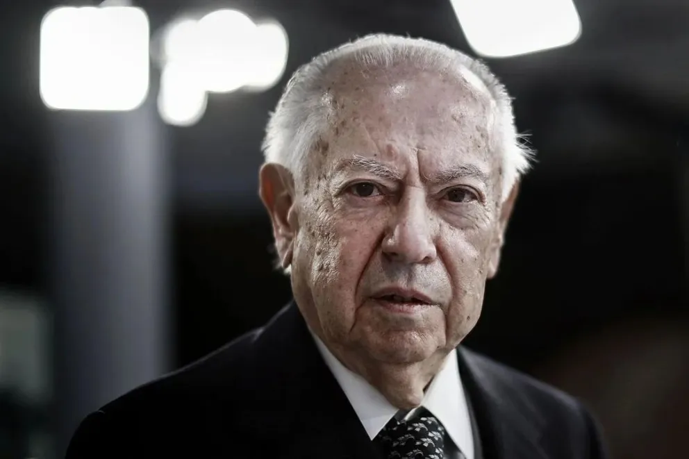 Causa Siemens: piden la indagatoria de Carlos Corach por una supuesta coima de US$ 15 millones