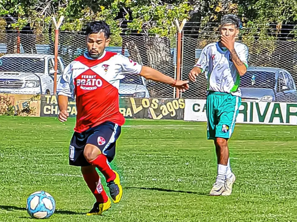 Laprida no se baja del liderazgo