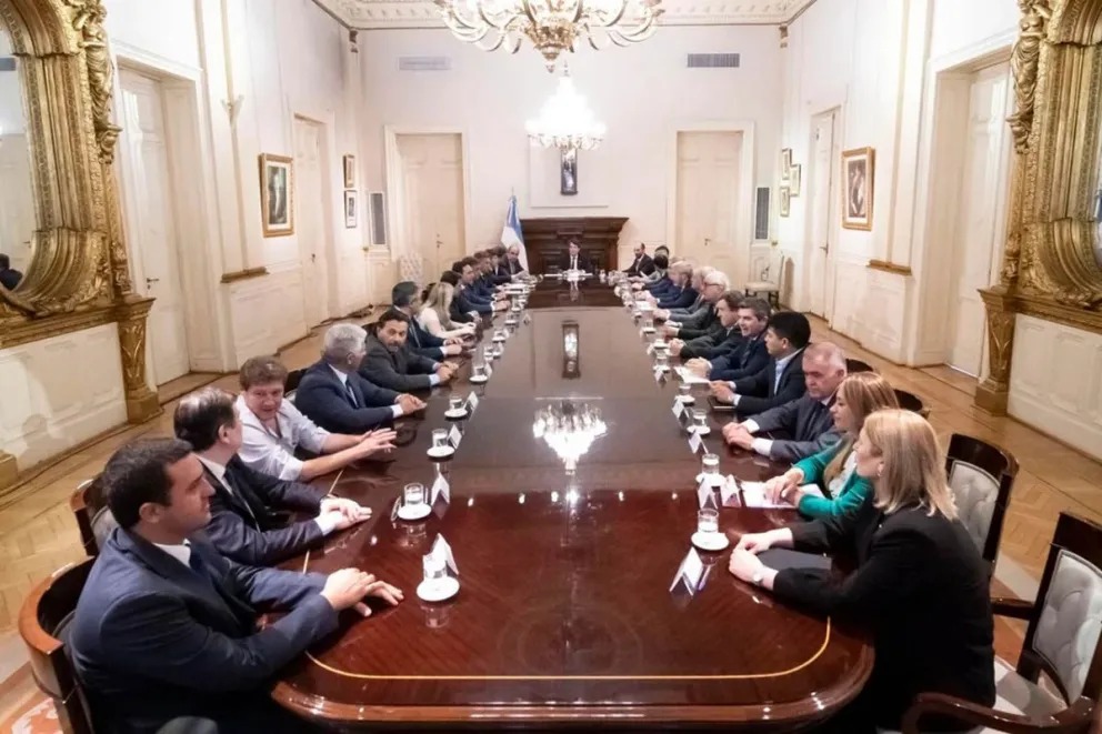 Semana clave para el Gobierno: apuesta a avanzar en las negociaciones por la Ley Ómnibus y el DNU