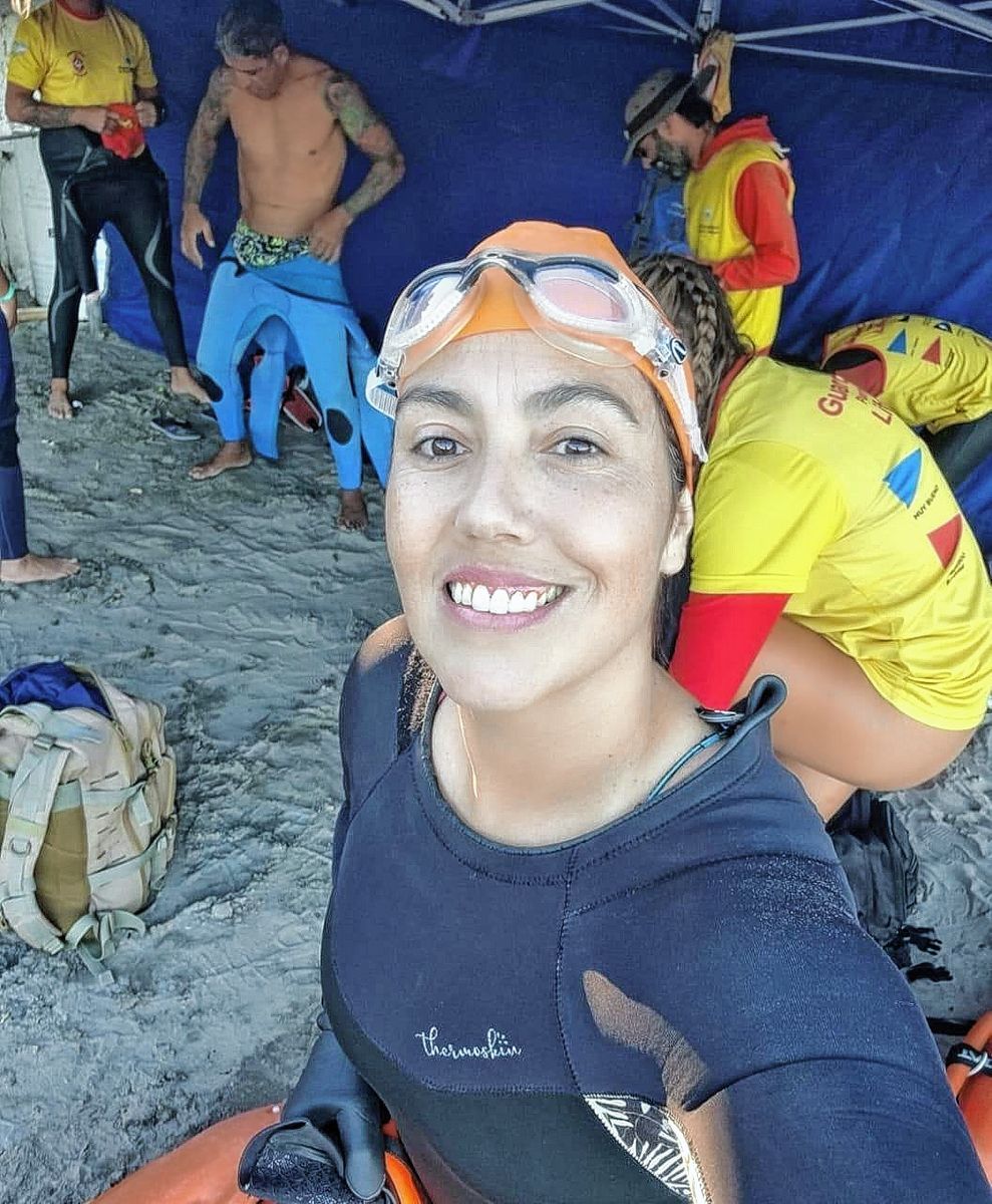La nadadora Adriana Sandoval participó del Vía Crucis Submarino en Madryn