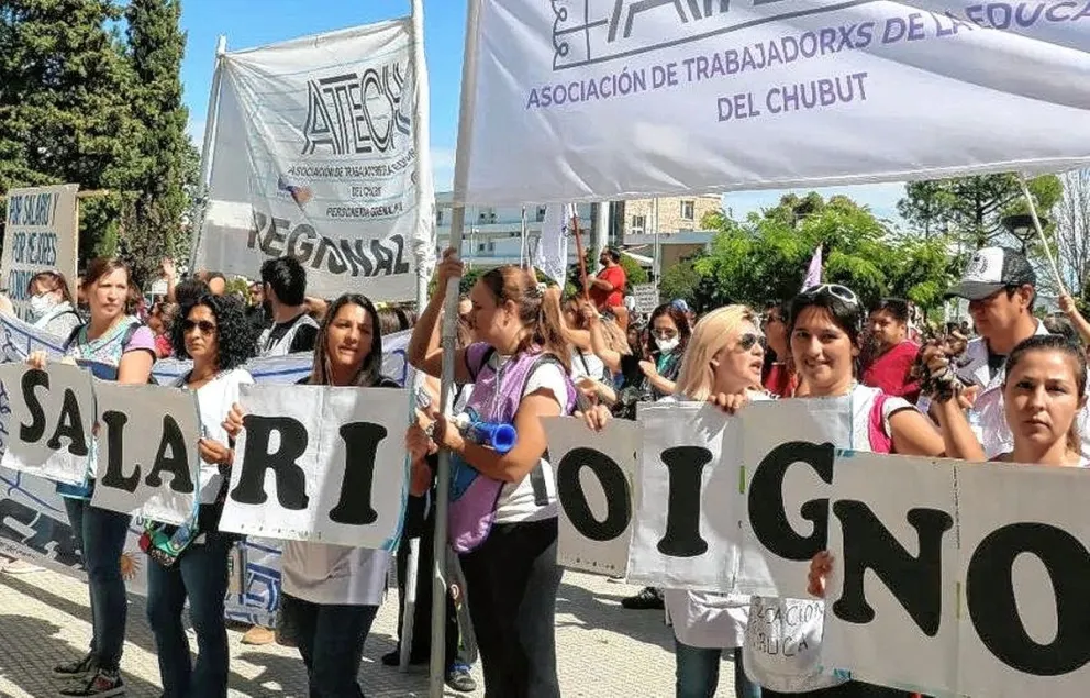 ATECh adhiere al paro nacional de CTERA y advierte al Gobierno por los descuentos