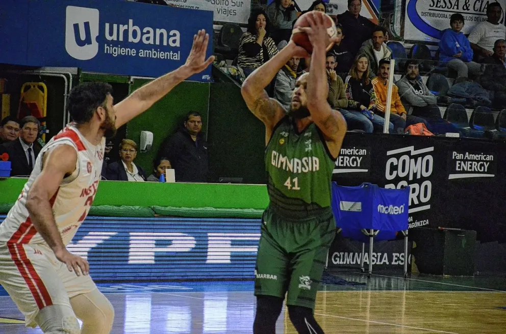 Gimnasia sigue festejando ante su gente