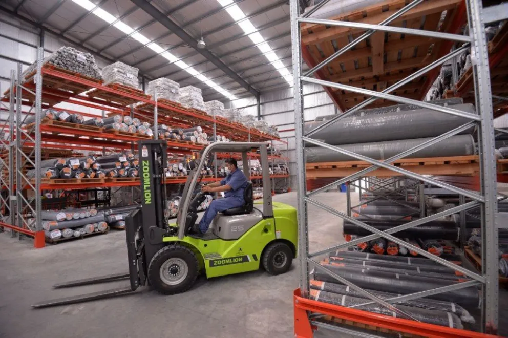 Pagni, el régimen de Tierra del Fuego y los llamados de empresarios al senador Blanco