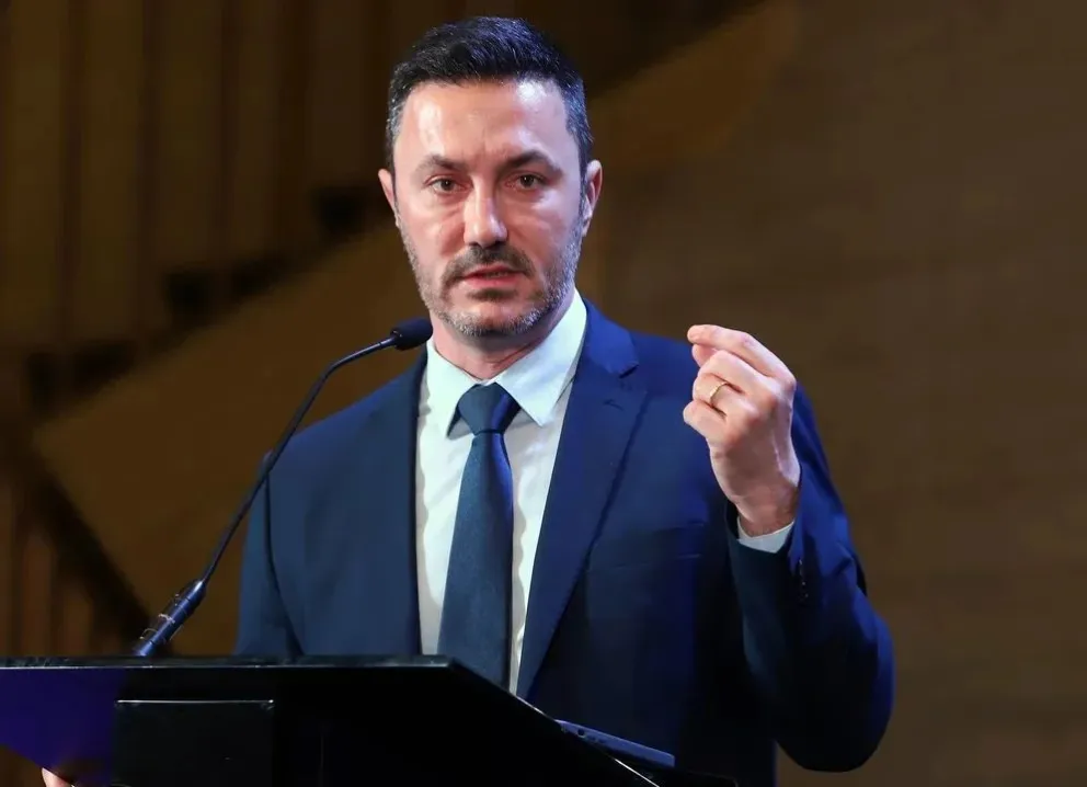 Denuncian a Luis Petri ante las Naciones Unidas: los motivos