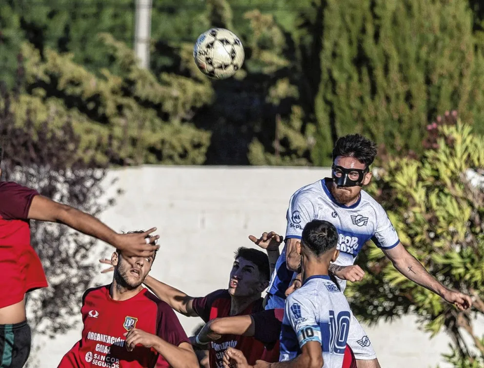 Newbery pasó sin escalas del enojo a la goleada
