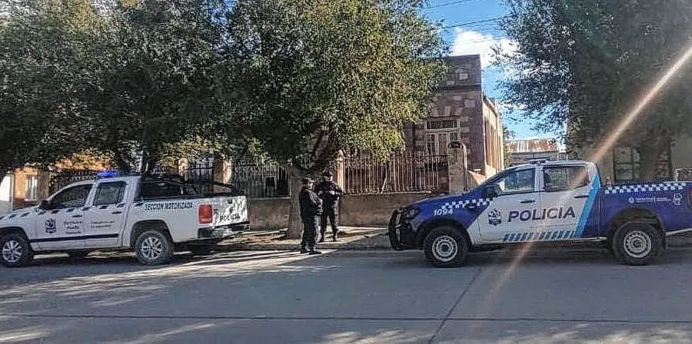 Buscaban un celular y se encontraron con marihuana escondida en un termotanque