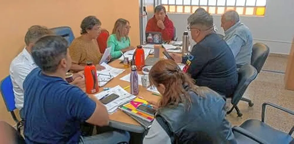 Duras discusiones entre la Cooperativa y el Concejo de Sarmiento por el costo del Kw
