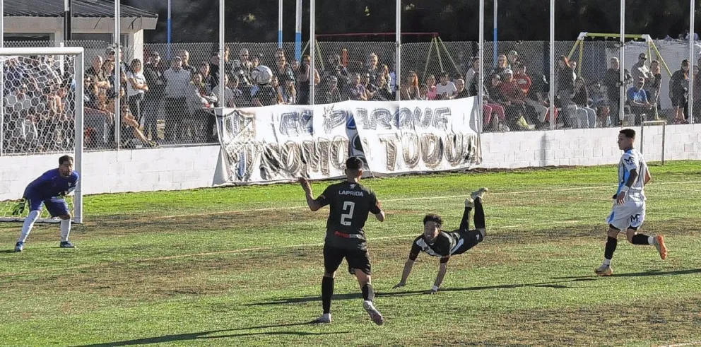 Laprida presentó credenciales