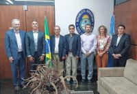 Polémica y cruces entre concejales de Trelew por el  viaje de Merino a Brasil para promocionar el turismo
