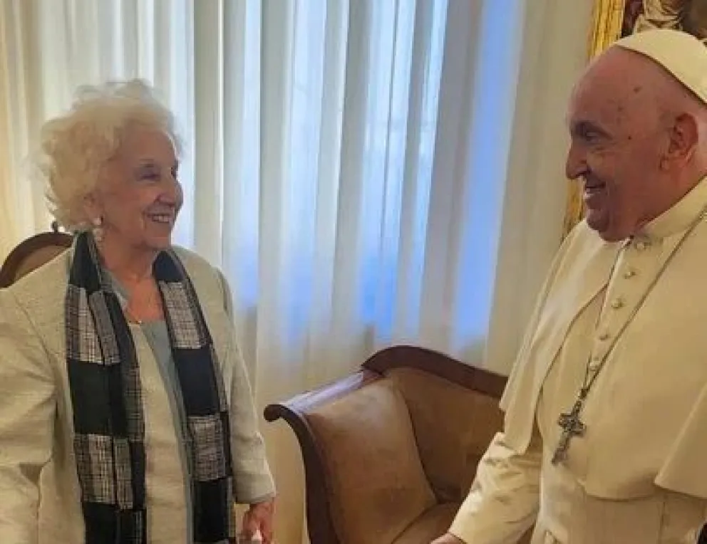 El papa Francisco recibió a Estela de Carlotto en el Vaticano
