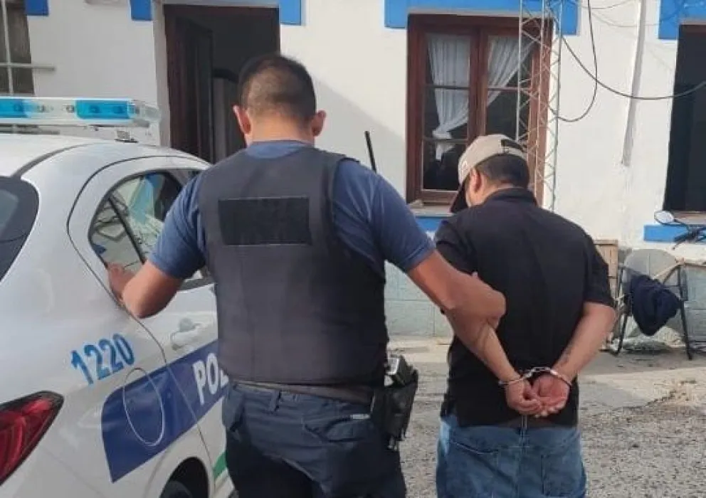 Tenía pedido de captura y fue detenido en Km. 3