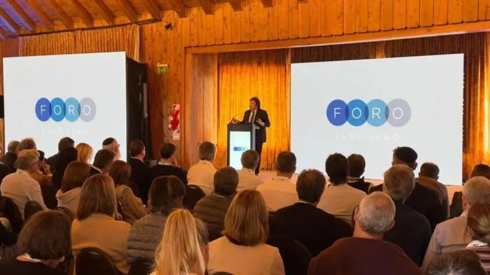 Milei en el Foro Llao Llao: "No creo en una economía dirigista" y "Por qué quieren tocar el tipo de cambio"