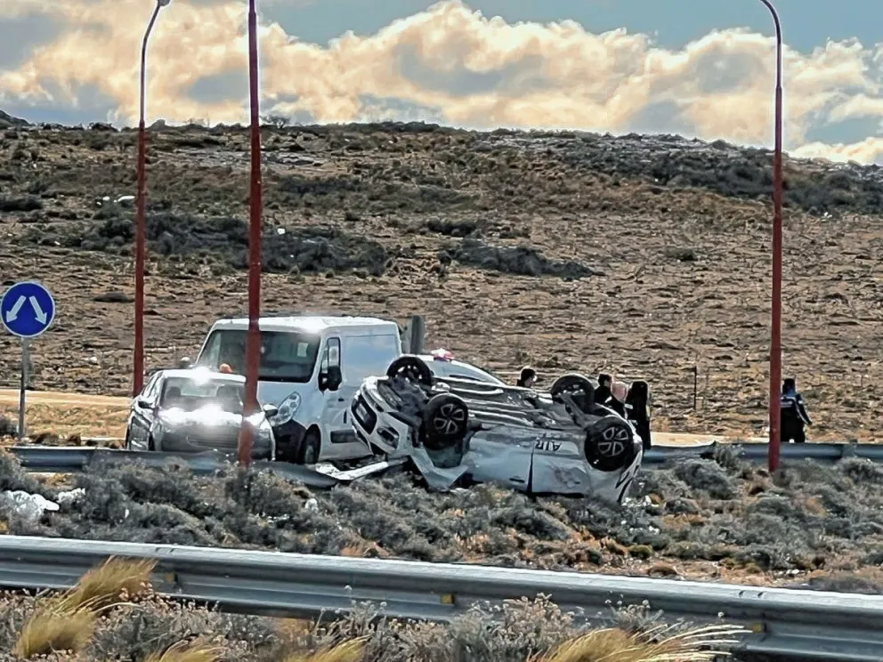 Muere joven de 22 años en vuelco cerca de Puerto Deseado