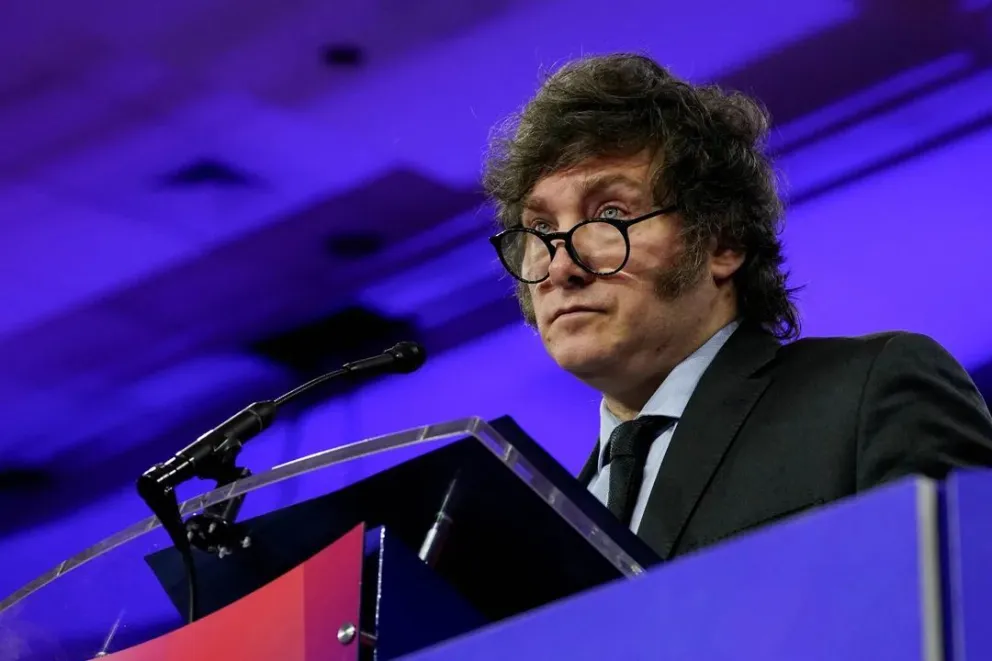 Milei le respondió a Cristina Kirchner: “La gente se caga de hambre porque su modelo se basaba en gastar sin límites"