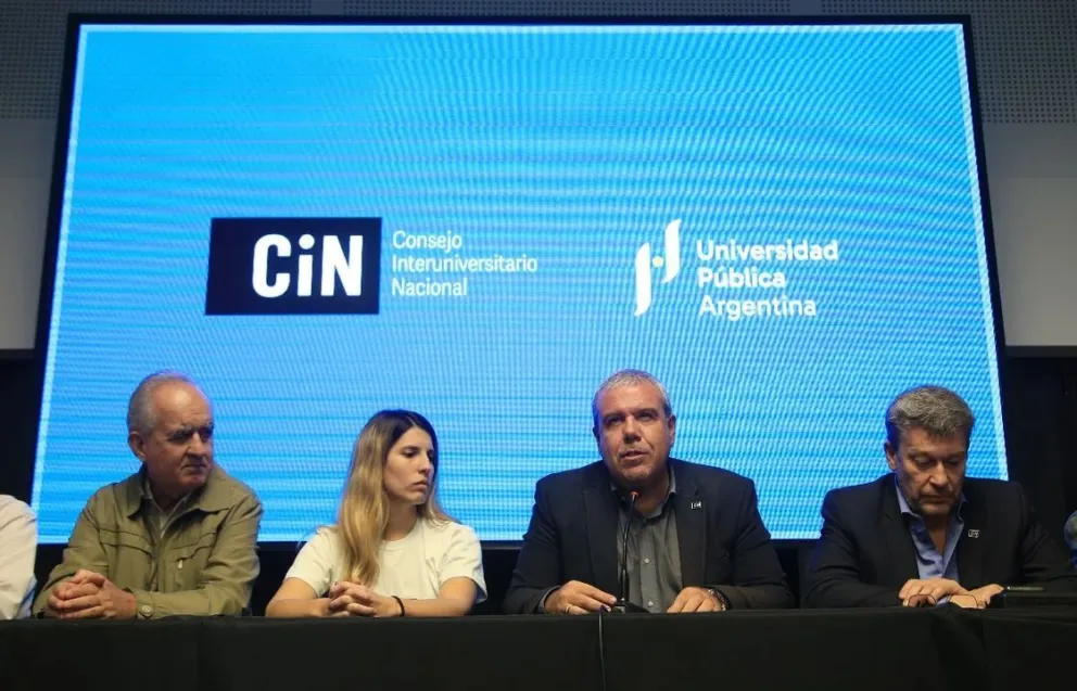 El Consejo Universitario Nacional ratificó los cinco puntos por los que marchará este martes