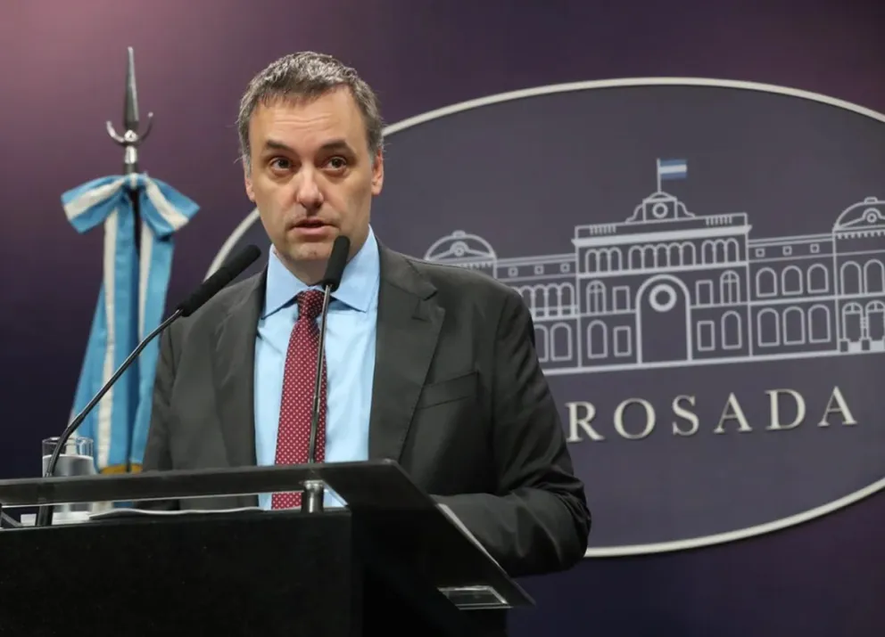 Adorni: “Esta noche se va a regularizar el suministro de gas”