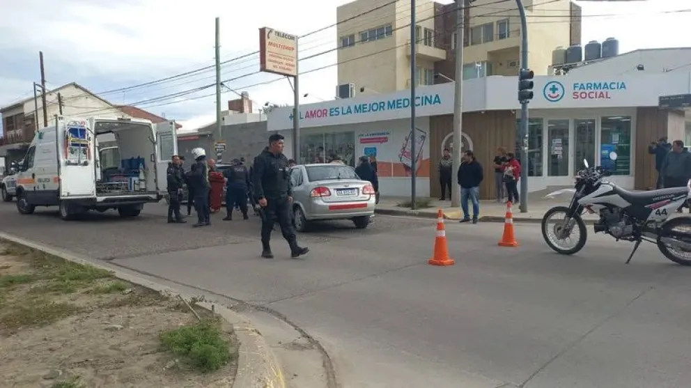 Triple choque con una mujer lesionada en el Juan XXIII