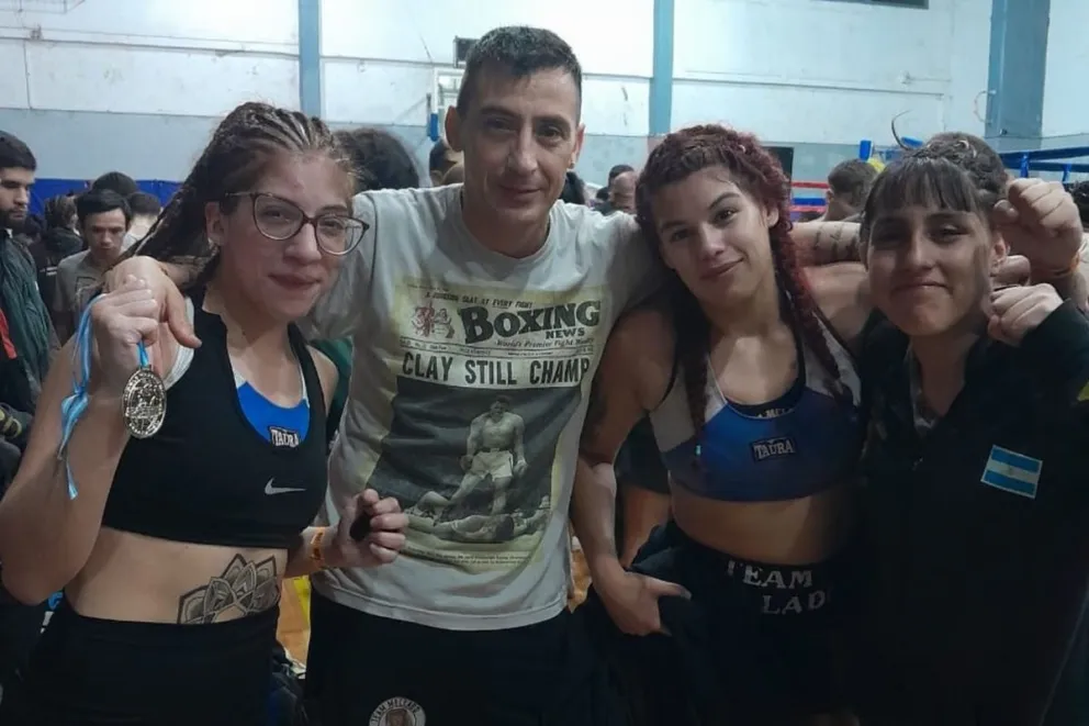 Tres kickboxers del Team Mellado clasificaron al Mundial de España