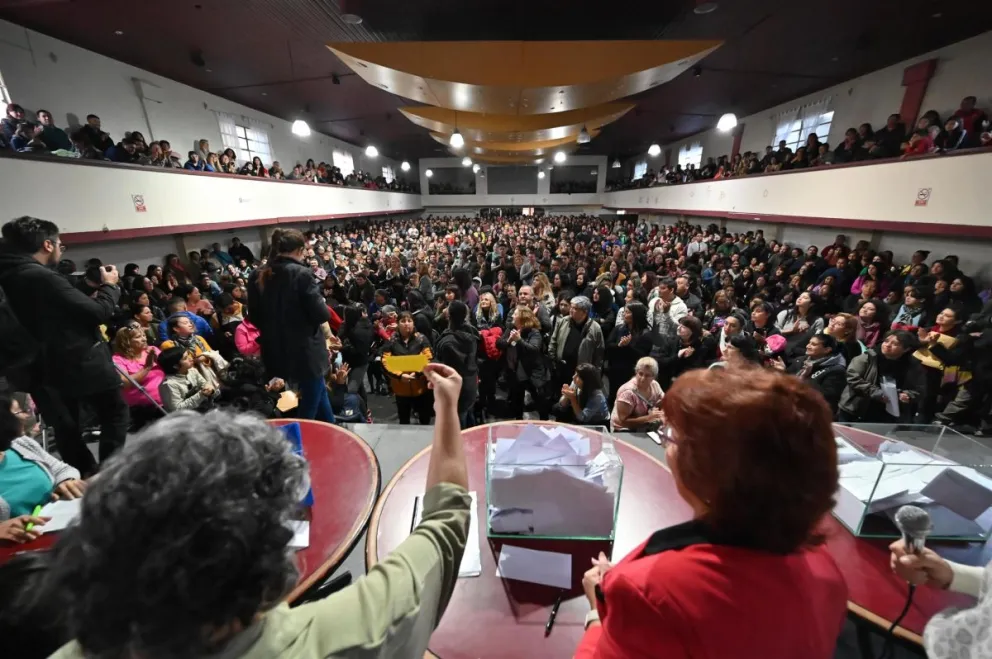 El Gobierno sorteó 74 viviendas destinadas a familias de Trelew