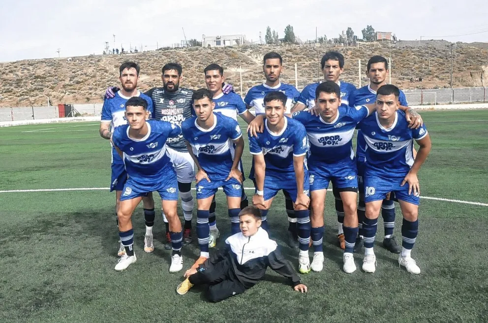 Newbery ganó en Sarmiento y es único puntero