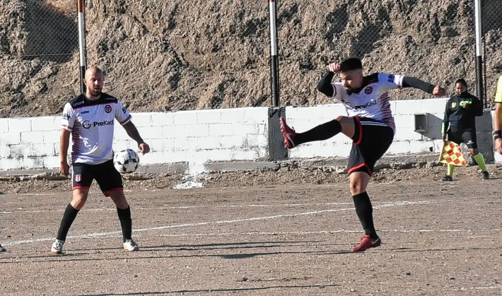 Ferro y Ameghino, pulseada por la punta en la "B"