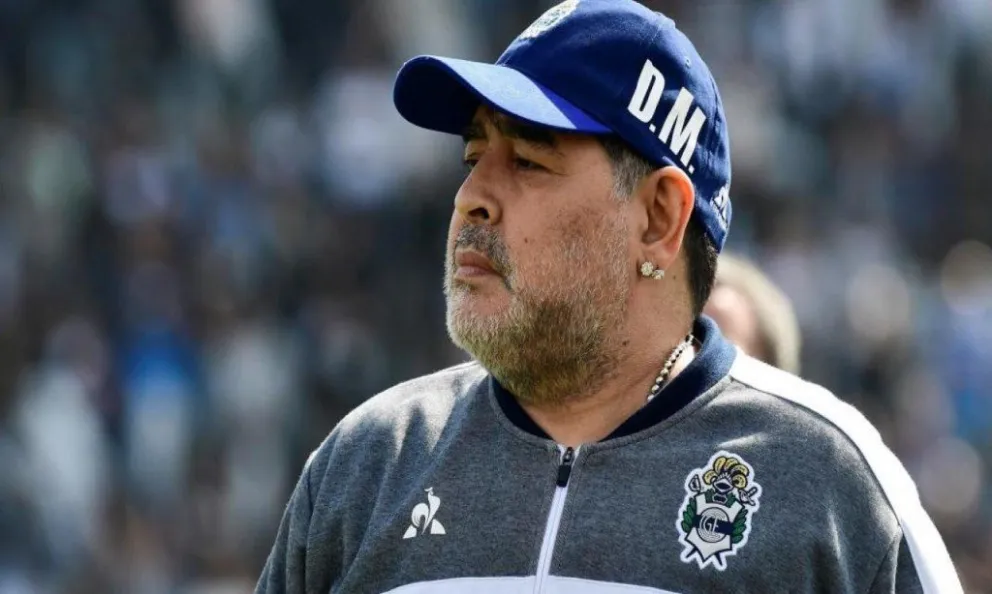 Giro en el caso Maradona: un nuevo informe médico establece que murió por una insuficiencia cardíaca aguda y no hubo agonía