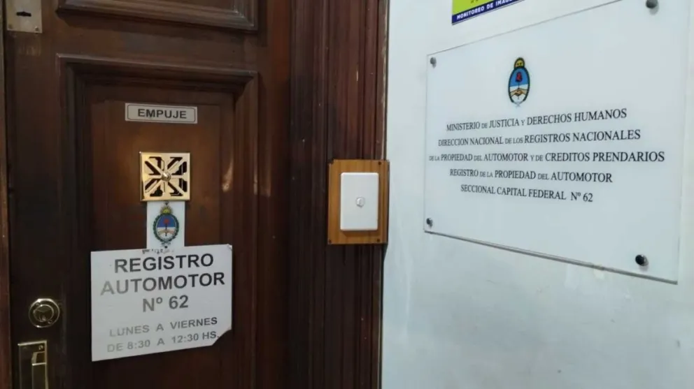 El Gobierno anunció que cerrará el 40% de los Registros del Automotor