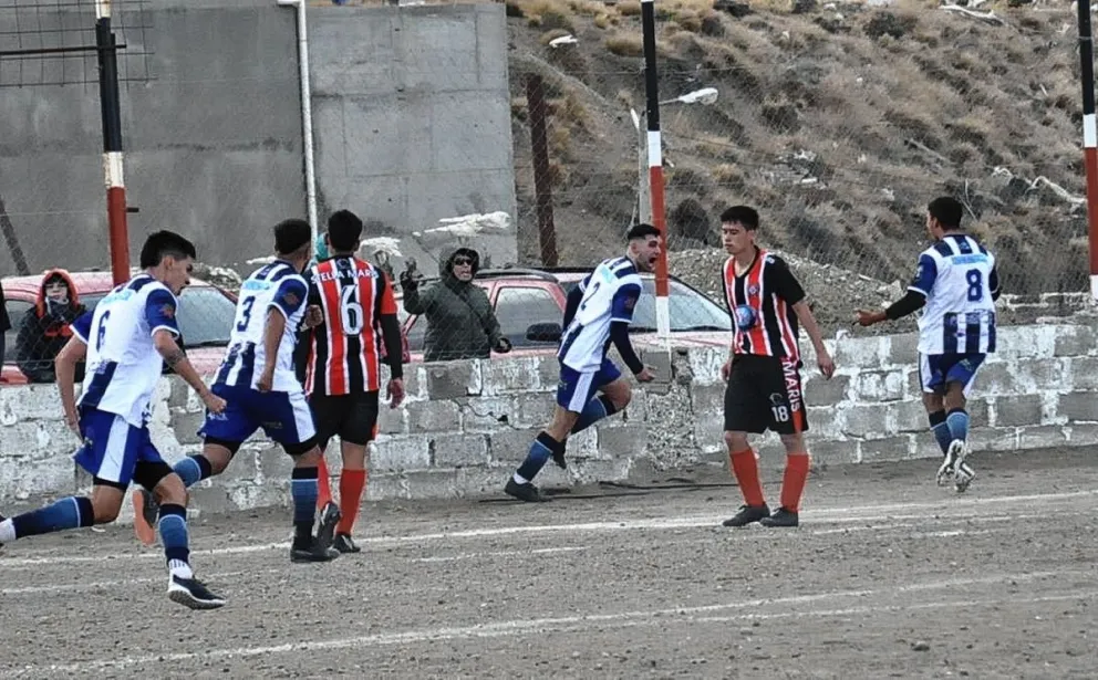 Ferro empató en su visita a Stella Maris