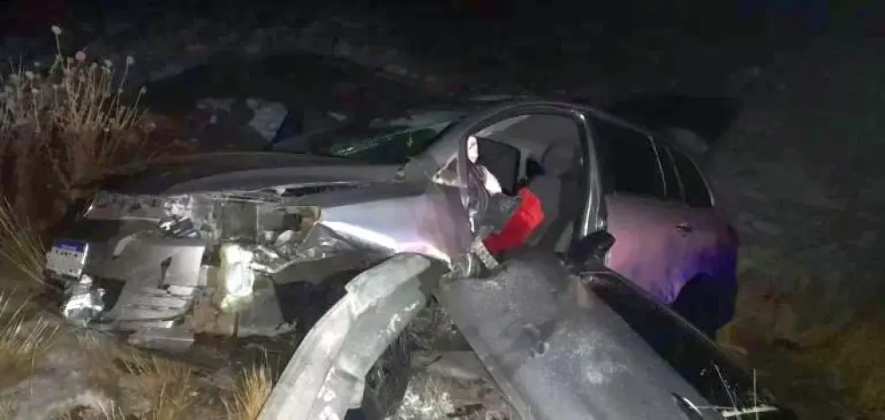 Mujer fallecida y un hombre con graves lesiones en Ruta 40